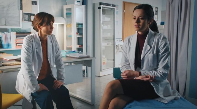 M jak miłość odc. 1867. Aneta (Ilona Janyst), Kasia (Paulina Lasota)