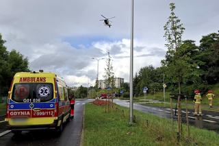 Fatalny wypadek na ulicach Gdyni! Kierowca wjechał chodnik i potrącił trzy osoby [ZDJĘCIA].