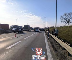 21.03.2025 - wypadek na autostradzie A4 pod Wrocławiem