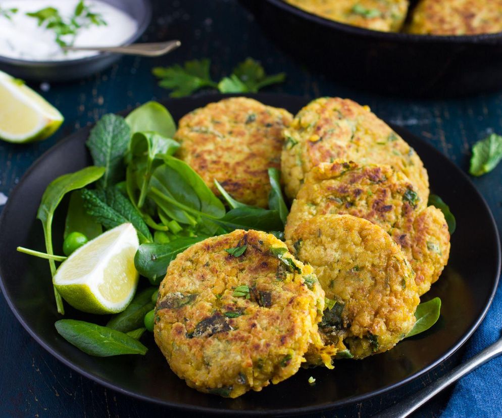  Przepis na kotlety z ciecierzycy. Wegański obiad lub lekka przekąska