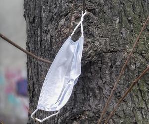 Badania naukowe. Maseczki nie zapewniają ochrony przez wirusami układu oddechowego