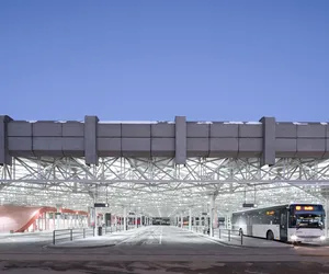 Terminal Autobusowy Zvonarka w Brnie: czeski brutal od nowa