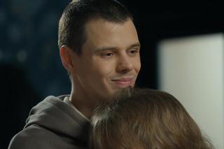 Barwy szczęścia, odcinek 3014: Emilka (Jessica Frankiewicz), Kacper (Jakub Szlachetka)