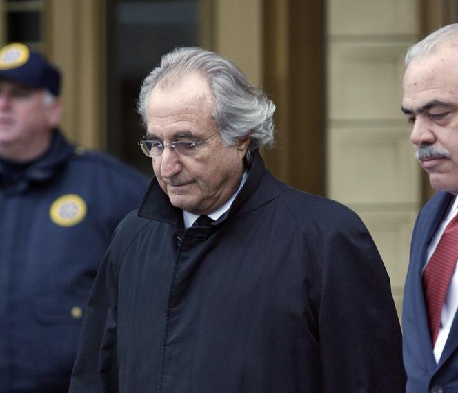Król oszustów nie żyje! Kim był Bernie Madoff?
