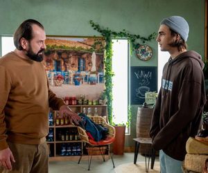 Barwy szczęścia odc. 3229. Romeo (Jacek Tyszkiewicz), Borys (Jakub Wieczorek)