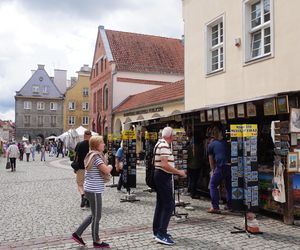 Dni Olsztyna 2025. Dziesiątki wystawców i setki olsztynian na Jarmarku Jakubowym