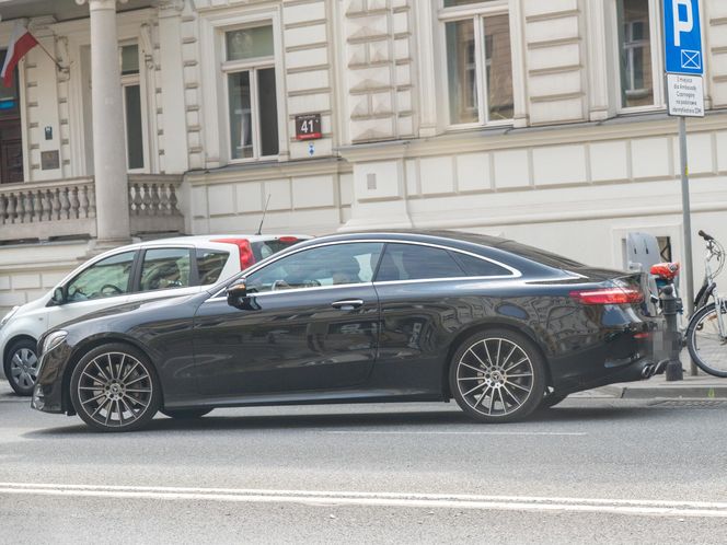 Grażyna Szapołowska - Szapcia jak parkujesz?