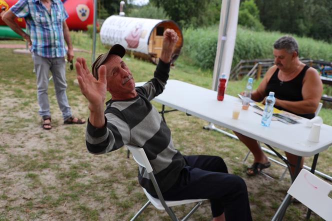 Niezwykły piknik przy Stawie w Lasocinie. Zobacz zdjęcia i relację! #DziałamyRazem