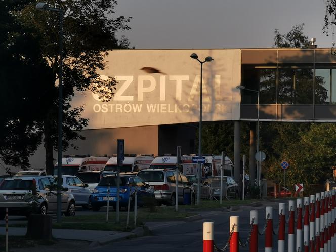 szpital ostrów