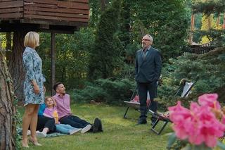 M jak miłość odc. 1681. Adam Werner (Jacek Kopczyński), Weronika (Ewelina Kudeń-Nowosielska), Anita (Melania Grzesiewicz), Kamil (Marcin Bosak), Pola (Hania Nowosielska)