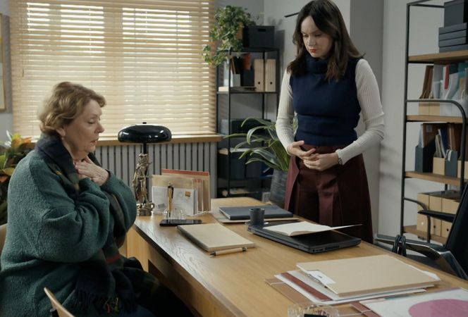 Barwy szczęścia, odcinek 3202: Natalia (Maria Dejmek), Józefina (Elżbieta Jarosik)