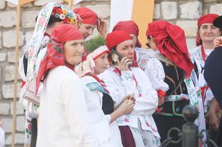 Tysiące kobiet i dziewcząt na pielgrzymce do Piekar Śląskich. Jestem w Kościele, więc idę