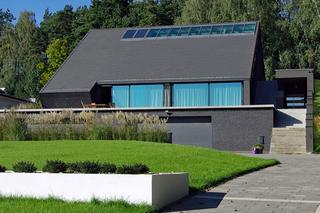 Dom na skarpie w Płocku