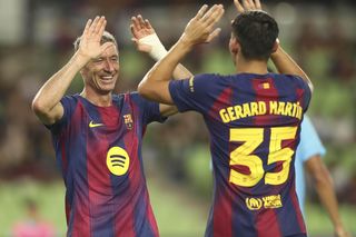 FC Barcelona - Valencia SKRÓT: Popis Barcy, kosmiczne wejście Lewandowskiego!