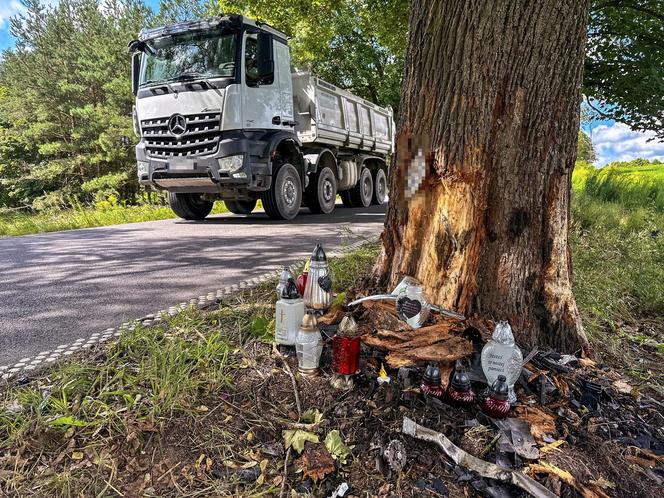 Dramat na drodze. Krzysztof wracał od dziewczyny. Cała wieś w rozpaczy