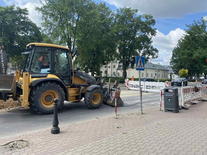 Kolejne utrudnienia na skrzyżowaniu ulic Floriańskiej i Piłsudskiego. Wiemy jak długo potrwają