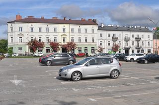 Burzliwe konsultacje w sprawie znanego placu w Kielcach. Co z parkingiem?