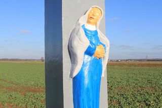 Skandal w Studzionce. 200-letnia kapliczka zniszczona przez amatora