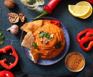 Ta pasta zachwyca smakiem i aromatem. Robię ją zamiast hummusu