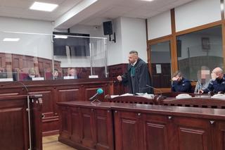 Leszek zrobił sito ze swojego kuzyna. Wyrok za 240 ciosów