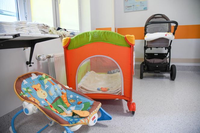 Maleńki Staś samotnie czeka w szpitalu na rodzinę