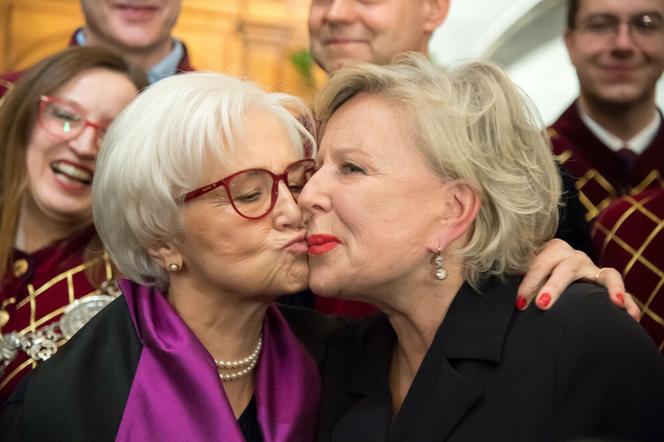 Danuta Wałęsa, Krystyna Janda