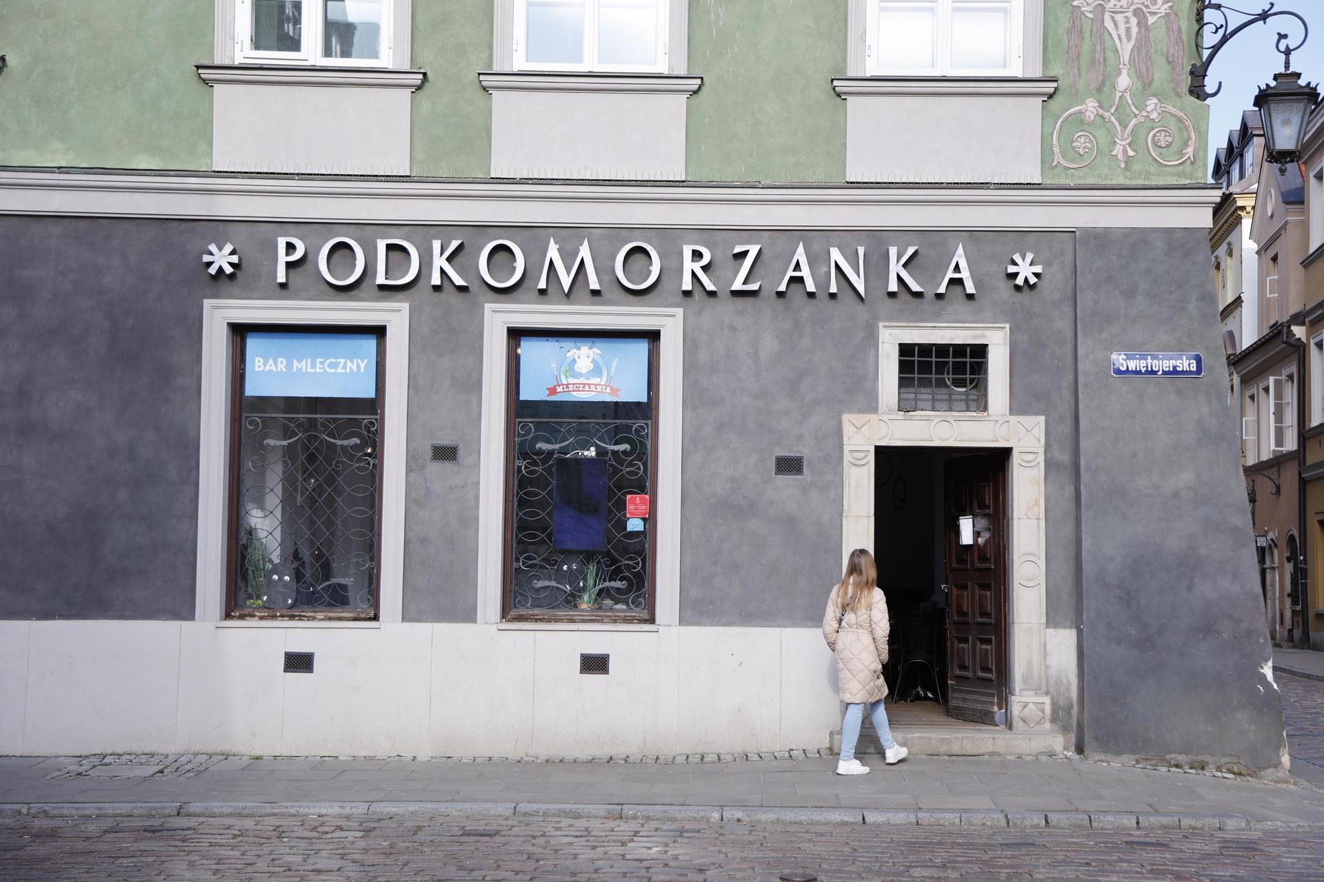 Warszawskie neony z PRL-u - zobacz zdjęcia iluminacji i sprawdź, gdzie je znaleźć