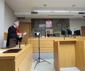 Wykładowczyni z Krakowa przed sądem. Oskarżona o znęcanie się nad karpiami!