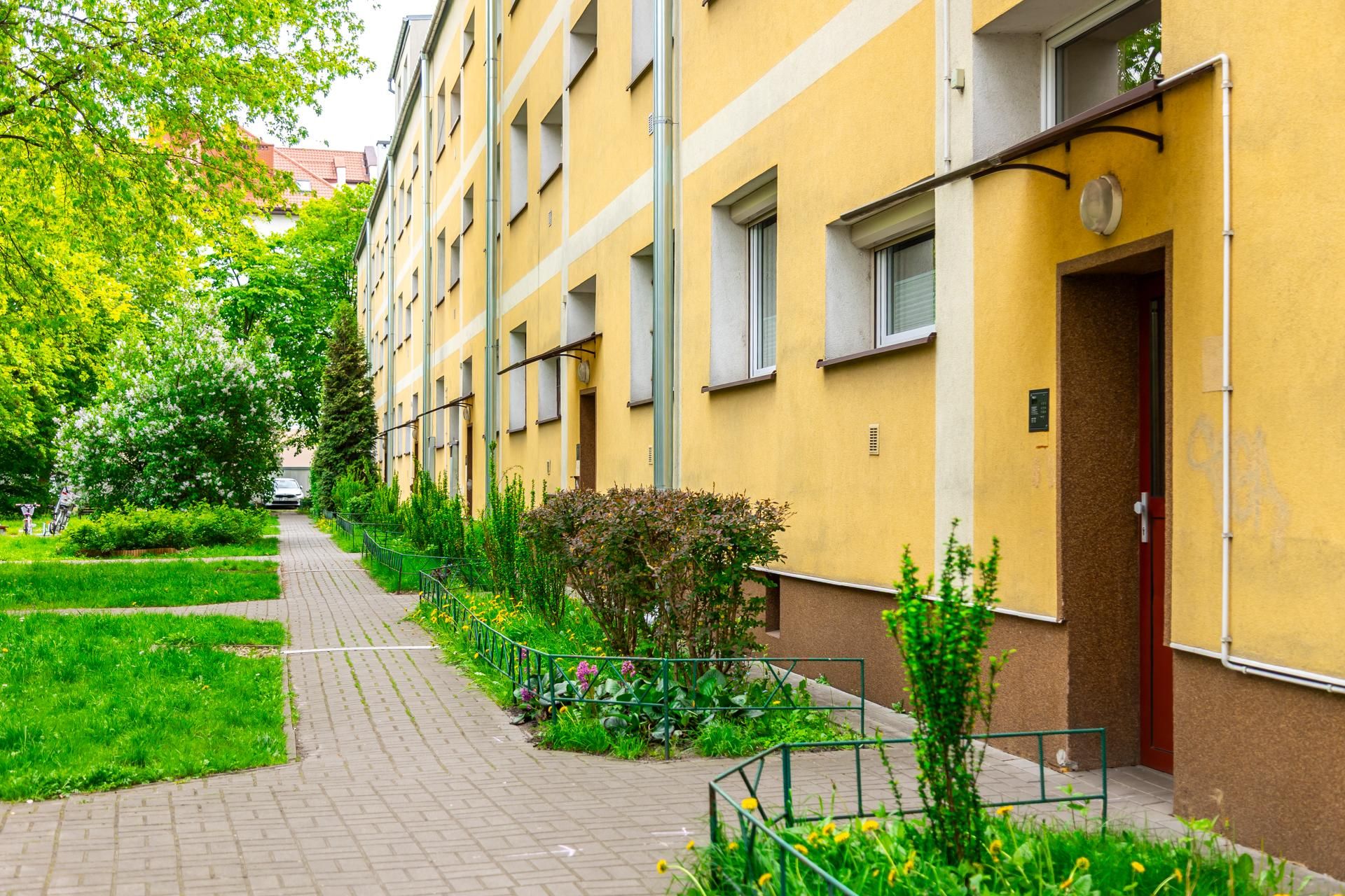 Osiedle Młodych czyli dawne Osiedle Bezdomnych Kochanków w Warszawie