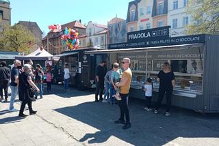 Tłumy na V Festiwalu Smaków Food Tracków w Lesznie