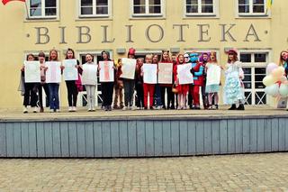 Tydzień Bibliotek w Olsztynie rozpoczął się od happeningu 