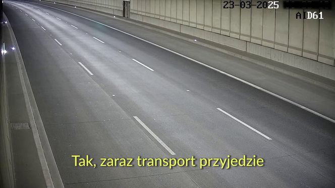 Zadzwonił na numer alarmowy i poprosił o podwózkę. Z tunelu na S2 wywiozła go policja