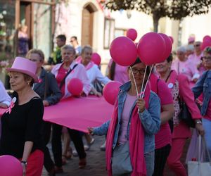 W centrum Lublina królował róż! Przez miasto przeszedł Marsz Różowej Wstążki