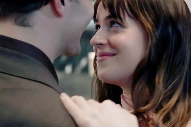 50 twarzy Greya – E.L. James wróciła do pracy! Kiedy Ciemniejsza strona Greya?