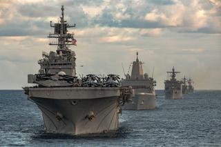 Ameryka szykuje się na wojnę na Pacyfiku. Negocjuje umowę na remont i naprawę okrętów wojennych w Japonii 