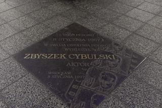 55. rocznica śmierci Zbigniewa Cybulskiego. Chciał grać jak James Dean, umarł młodo jak James Dean