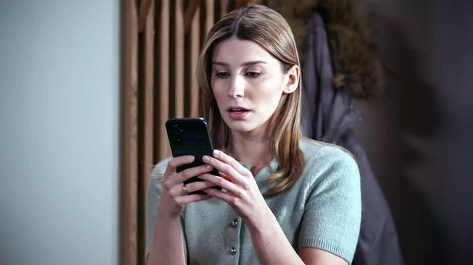 Pierwsza miłość, odcinek 4027: Kalina dowie się, czy Oskar jest ojcem Kostka! Szokujące wyniki badań DNA - ZDJĘCIA