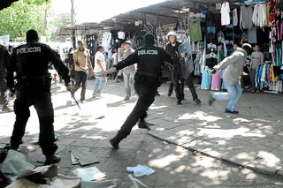 Policjant zastrzelił Maxwella