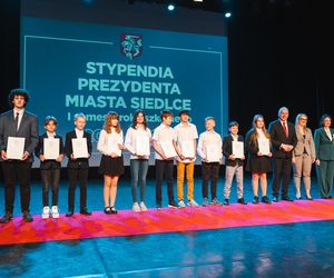 Blisko 700 najzdolniejszych siedleckich uczniów z nagrodami za dokonania w nauce!