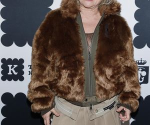 Katarzyna Figura szokuje na ściance, jak nastolatka