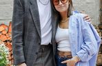 Nikodem Rozbicki chwali się podróżą vanem. Nie jest jednak sam, towarzyszy mu tajemnicza blondynka 