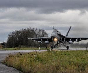 Kanadyjskie CF-18 i CC-130 w Krajach Bałtyckich