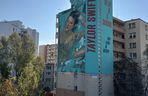 Mural promujący album Taylor Swift