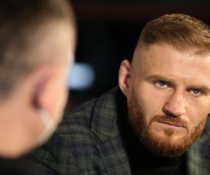 Pierwsze zdjęcie Jana Błachowicza po przegranej walce na gali UFC w Londynie. Pozował z gwiazdami z KSW