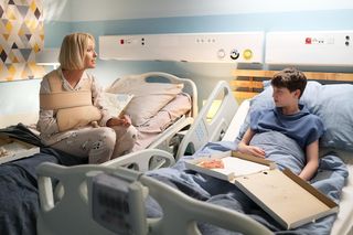 M jak miłość, odcinek 1891: Dorota pomoże pobitemu Frankowi. Dostrzeże w nim swoje dziecko? Oto jak zacznie się historia, która poruszy serca  - ZDJĘCIA