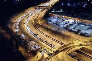 Fatalne warunki w Lublinie! Autobusy taranowały osobówki, wszędzie stłuczki i korki