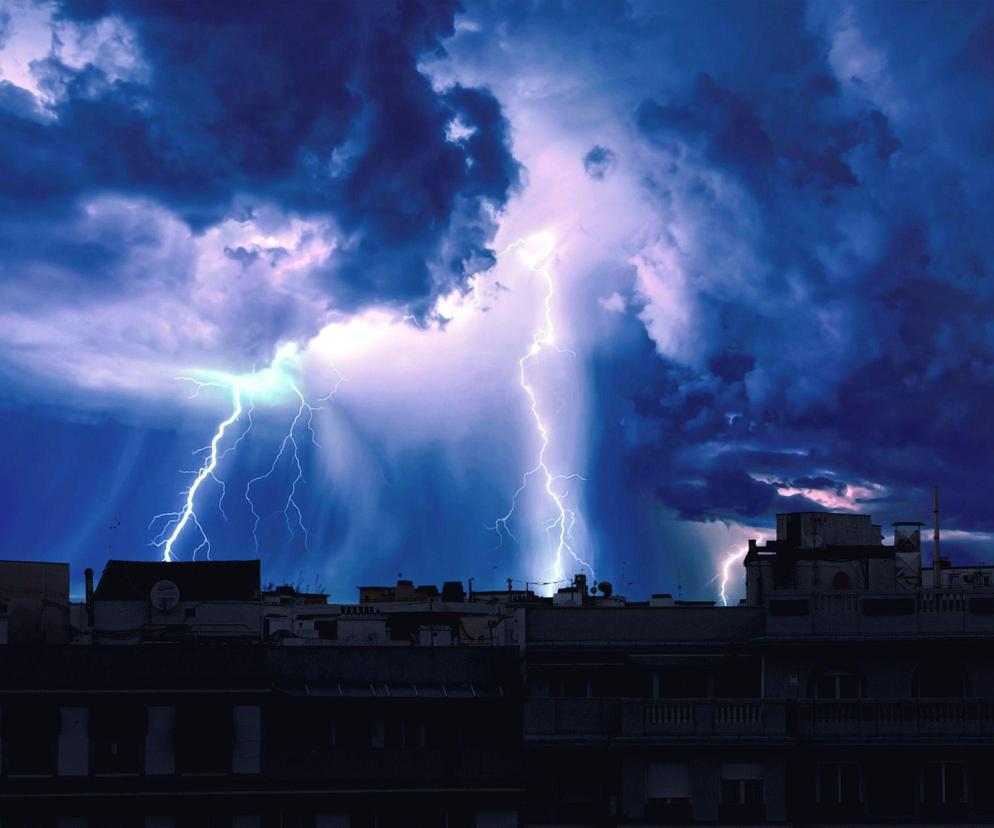 Załamanie pogody w Polsce. IMGW ostrzega przed burzami. Gdzie będzie niebezpiecznie? 