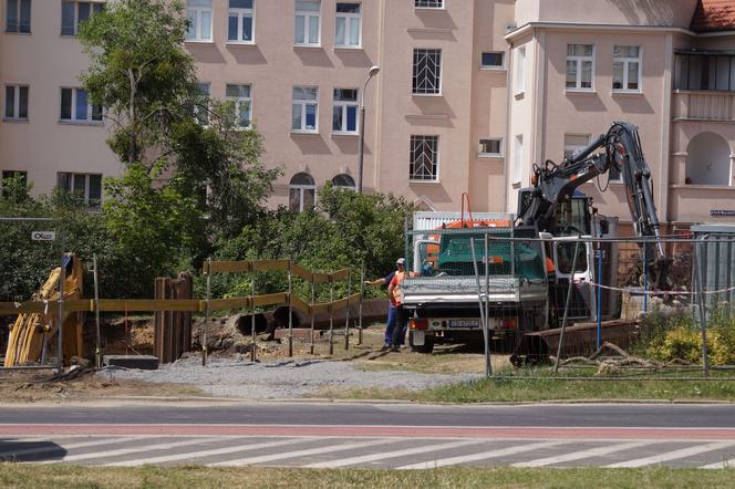 Tragiczny wypadek na placu budowy w Bydgoszczy! Operator koparki był pijany 