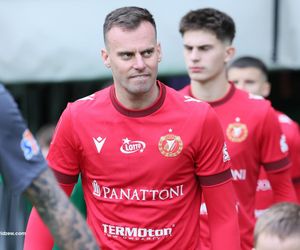 Opuści Widzew, ale zostanie w Łodzi. To dzięki partnerce, którą tutaj poznał