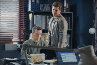 M jak miłość, odcinek 1850: Jakub (Krzysztof Kwiatkowski), Marcin (Mikołaj Roznerski) 